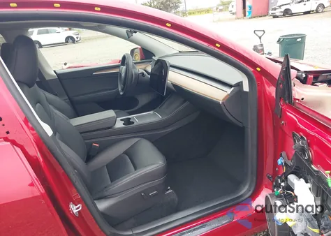 2024 Tesla Model Y Long Range Dual Motor All-Wheel Drive from USA, damaged, VIN 7SAYGDEE5RF117343